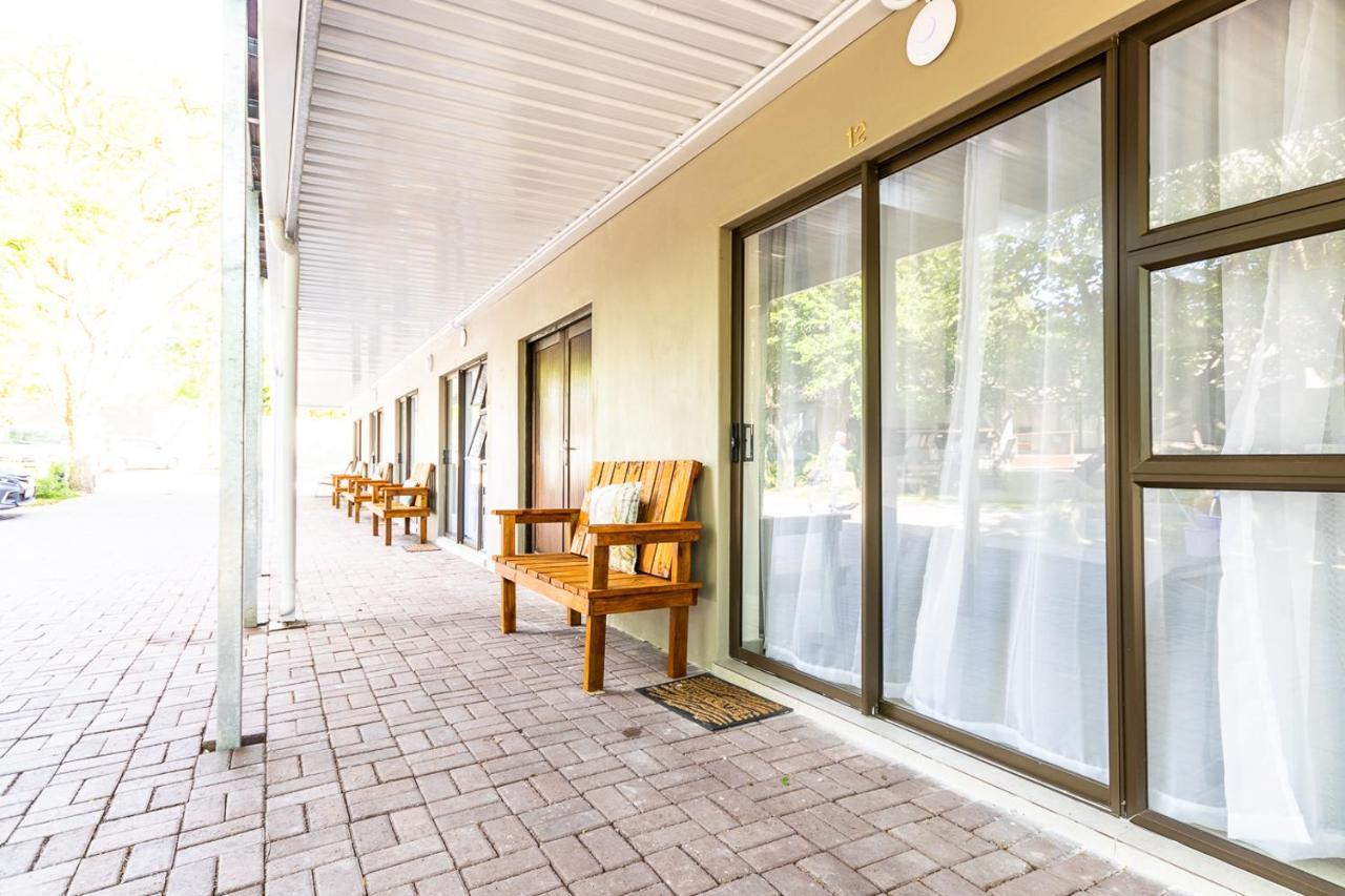 Nyathi Lodge Richards Bay Exterior foto