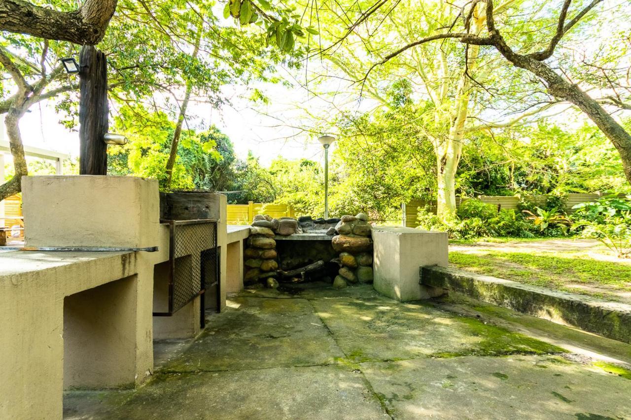 Nyathi Lodge Richards Bay Exterior foto