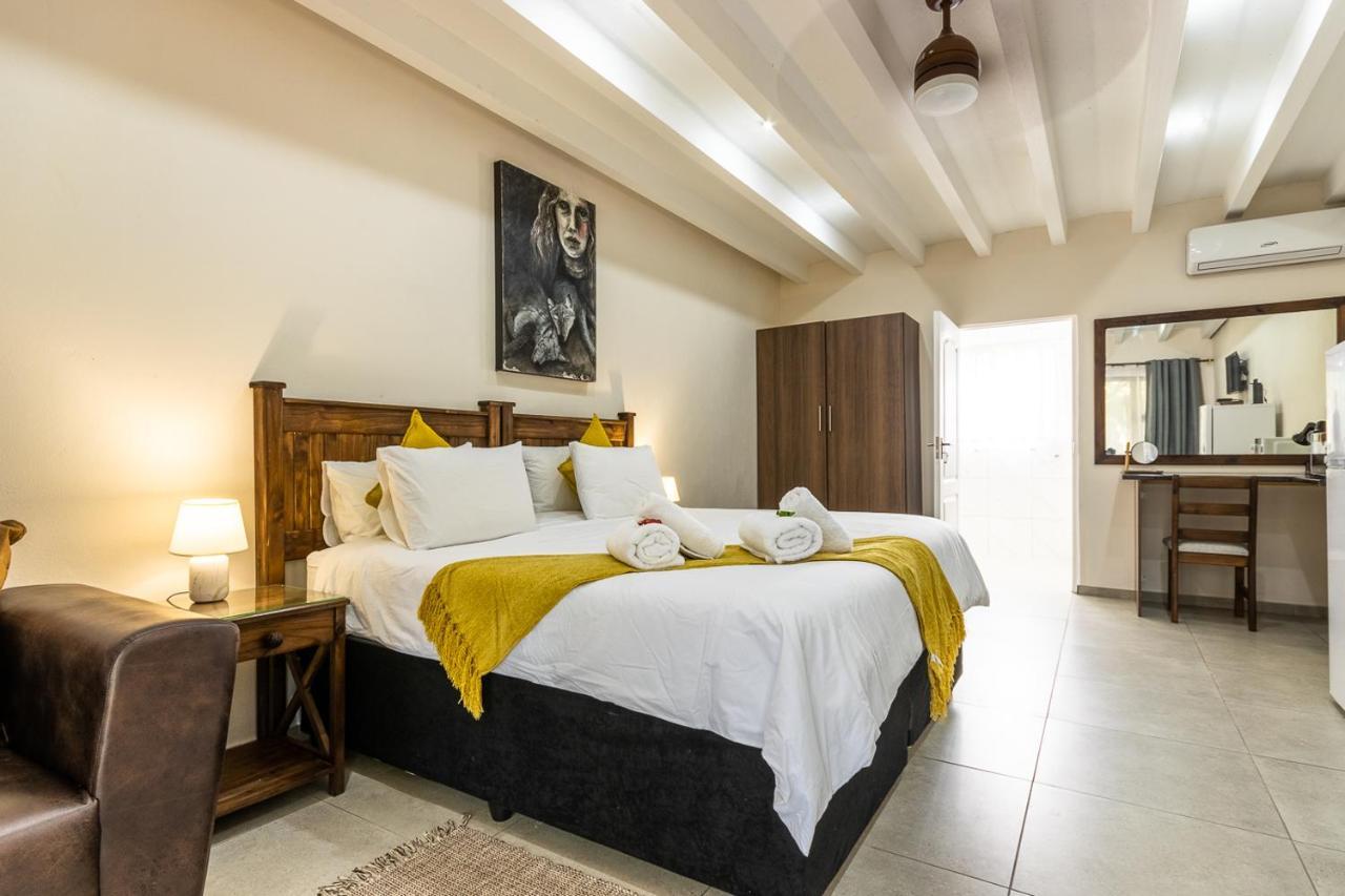 Nyathi Lodge Richards Bay Exterior foto