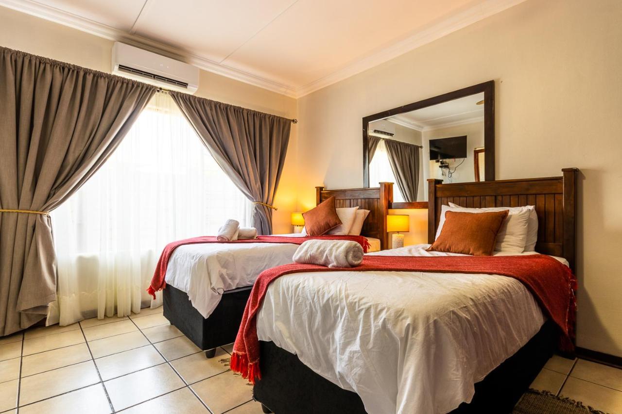 Nyathi Lodge Richards Bay Exterior foto